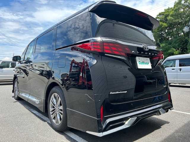 トヨタ アルファード Z 大阪府 2024(令6)年 0.5万km ブラック 純正ナビ　/フルセグ　/全方位カメラ　/左右独立ムーンルーフ　/デジタルインナーミラー　/トヨタアドバンスドパーク　/モデリスタエアロ　/ヘッドアップディスプレイ　/スペアタイヤ　/２．０ＥＴＣ　/ワイヤレス充電/AC100V/電動サンシェード/パワーバックドア/両側パワースライドドア
