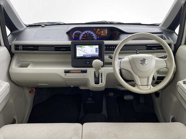 スズキ ワゴンＲ HYBRID FX 千葉県 2020(令2)年 2.3万km ピュアホワイトP セーフティサポート（予防安全技術）/・デュアルセンサーブレーキサポート/・誤発進抑制機能/・車線逸脱警報機能/・ふらつき警報機能/・先行車発進お知らせ機能/・ハイビームアシスト機能/・後退時ブレーキサポート/・後方誤発進抑制機能/・リアパーキングセンサー/社外メモリーナビ/・CD再生/・Bluetooth接続/スマートキー/リアコーナーセンサー/スマートキー/ドアバイザー/フロアマット/アイドリングストップ/オートエアコン/ETC