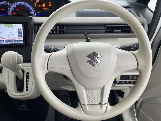 スズキ ワゴンＲ HYBRID FX 千葉県 2020(令2)年 2.3万km ピュアホワイトP セーフティサポート（予防安全技術）/・デュアルセンサーブレーキサポート/・誤発進抑制機能/・車線逸脱警報機能/・ふらつき警報機能/・先行車発進お知らせ機能/・ハイビームアシスト機能/・後退時ブレーキサポート/・後方誤発進抑制機能/・リアパーキングセンサー/社外メモリーナビ/・CD再生/・Bluetooth接続/スマートキー/リアコーナーセンサー/スマートキー/ドアバイザー/フロアマット/アイドリングストップ/オートエアコン/ETC
