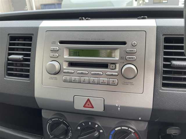 スズキ ワゴンＲ FX－S LTD 滋賀県 2005(平17)年 8.8万km ブルーイッシュブラックパール3 禁煙車/純正オーディオ/リモコンキー/社外14インチAW/エアコン/フロアマット/ドアバイザー/パワーステアリング/パワーウィンドウ/ダブルエアバッグ