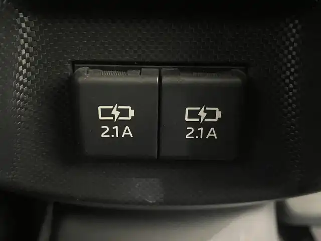 トヨタ ライズ Z 宮城県 2020(令2)年 7.6万km ブラックマイカメタリック/ターコイズブルーマイカメタリック 4WD/BMS/RCTA/トヨタセーフティーセンス/・プリクラッシュセーフティ/・レーダークルーズコントロール/・レーンキープアシスト/・誤発進抑制制御機能/・衝突軽減システム/・車線逸脱警報機能/純正ナビ/・Bluetooth/CD/DVD/・ビルドインETC/・バックモニター/・ドライブレコーダー/・TVキャンセラー/革巻きステアリング/シートヒーター（運転席/助手席）/プッシュスタート/・ステアリングスイッチ/純正LEDヘッドライト/・オートライト/・オートマチックハイビーム/純正アルミホイール