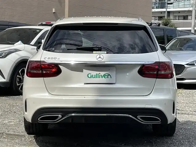 メルセデス・ベンツ Ｃ２２０ｄ 福島県 2018(平30)年 2.9万km ダイヤモンドホワイト 純正HDDナビ/（フルセグTV/Bluetooth/SD）/バックカメラ/ETC2.0/前後ドライブレコーダー/革シート/前席パワーシート/前席シートヒーター/レーダーセーフティーパッケージ/・アクティブディスタンスアシストディストロニック(全自動再発進機能付)/・アクティブステアリングアシスト/・アクティブレーンチェンジングアシスト/・アクティブエマージェンシーストップアシスト/・アクティブブレーキアシスト(歩行者/飛び出し検知機能付)/・PRE-SAFEインパルス(前面衝突被害軽減機能)/・アクティブブラインドスポットアシスト/・アクティブレーンキーピングアシスト/・リアCPA(被害軽減ブレーキ付後方衝突警告システム)/・トラフィックサインアシスト/純正18インチアルミホイール/純正LEDヘッドライト/スマートキー/スペアキー1本/保証書/取扱説明書