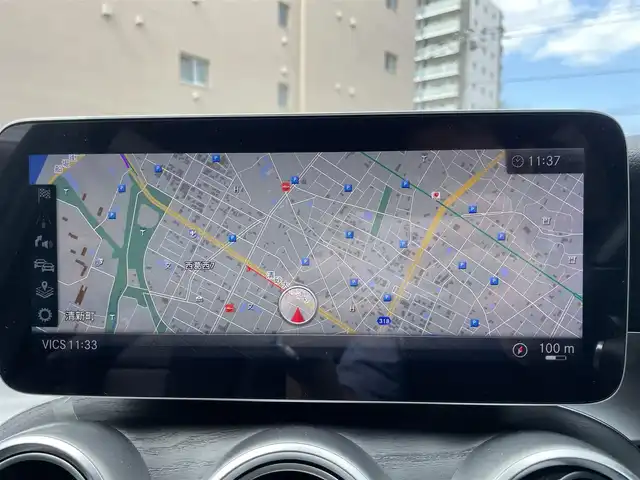 メルセデス・ベンツ Ｃ２２０ｄ 福島県 2018(平30)年 2.9万km ダイヤモンドホワイト 純正HDDナビ/（フルセグTV/Bluetooth/SD）/バックカメラ/ETC2.0/前後ドライブレコーダー/革シート/前席パワーシート/前席シートヒーター/レーダーセーフティーパッケージ/・アクティブディスタンスアシストディストロニック(全自動再発進機能付)/・アクティブステアリングアシスト/・アクティブレーンチェンジングアシスト/・アクティブエマージェンシーストップアシスト/・アクティブブレーキアシスト(歩行者/飛び出し検知機能付)/・PRE-SAFEインパルス(前面衝突被害軽減機能)/・アクティブブラインドスポットアシスト/・アクティブレーンキーピングアシスト/・リアCPA(被害軽減ブレーキ付後方衝突警告システム)/・トラフィックサインアシスト/純正18インチアルミホイール/純正LEDヘッドライト/スマートキー/スペアキー1本/保証書/取扱説明書
