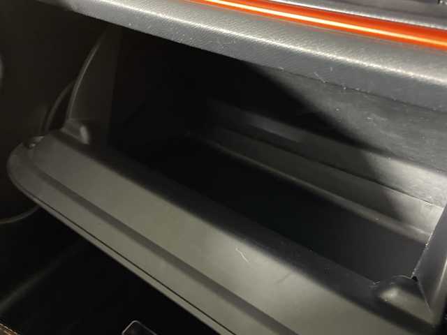 トヨタ アクア X－URBAN 福岡県 2015(平27)年 14.3万km コバルトブルーメタリック 禁煙車純正SDナビ(フルセグTV/DVD/CD/BT)バックモニターETC前方ドラレコスマートキープッシュスタートLEDヘッドライトフロントフォグ電格ミラー