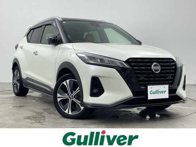日産 キックス X ツートーンインテリアED 三重県 2021(令3)年 4.7万km ブリリアントホワイトパール/ピュアブラック 2トーン /禁煙車//純正9インチナビ//全方位カメラ//シートヒーター//デジタルインナーミラー//プロパイロット//レーダークルーズコントロール//オートハイビーム//ETC//ステアリングスイッチ//コーナーセンサー