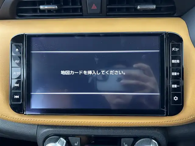 日産 キックス X ツートーンインテリアED 三重県 2021(令3)年 4.7万km ブリリアントホワイトパール/ピュアブラック 2トーン /禁煙車//純正9インチナビ//全方位カメラ//シートヒーター//デジタルインナーミラー//プロパイロット//レーダークルーズコントロール//オートハイビーム//ETC//ステアリングスイッチ//コーナーセンサー