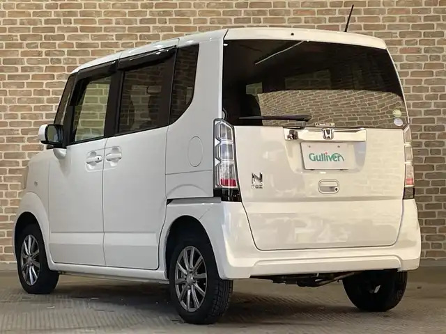 ホンダ Ｎ ＢＯＸ G 岩手県 2015(平27)年 8.7万km プレミアムホワイトパールⅡ ４WD/横滑り防止装置/アイドリングストップ/前席シートヒーター/ヒーテッドドアミラー/純正ナビ/Bluetoothオーディオ接続/ワンセグTV/ETC/ヒルスタートアシスト機能/フロントベンチシート/チップアップリアシート/オートエアコン/スマートキーシステム/ヘッドライトレベライザー/14インチアルミホイール/純正フロアマット