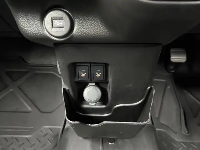 スズキ ハスラー Jスタイル ターボ 愛知県 2020(令2)年 5万km フェニックスレッドパール/ガンメタリック2トーンルーフ 純正8インチナビ/全方位モニター/フルセグTV/スズキセーフティサポート/デュアルカメラブレーキサポート/クルーズコントロール/横滑り防止装置/コーナーセンサー/レーンキープアシスト/オートライト/オートマチックハイビーム/LEDヘッドライト/LEDフォグランプ/シートヒーター/ETC/純正15インチアルミホイール/純正フロアマット/プッシュスタート/スマートキー/スペアキー