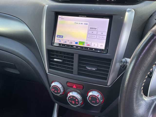 スバル インプレッサ ＷＲＸ STI A－Line 千葉県 2010(平22)年 11.1万km サテンホワイトパール 禁煙車/レザーシート/前席パワーシート/前席シートヒーター/パドルシフト/クルーズコントロール/HIDヘッドライト/HKSマフラー/RAYSアルミホイール/スマートキー/スペアキー