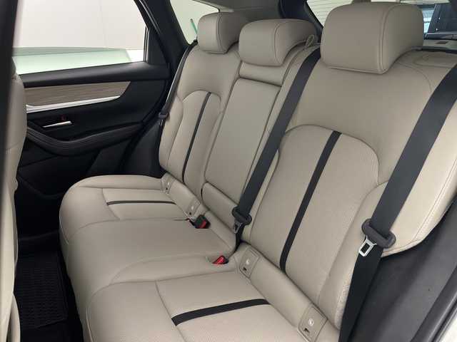 マツダ ＣＸ－６０ XD Lパッケージ 宮崎県 2023(令5)年 3.3万km ロジウムホワイトプレミアムメタリック 禁煙車/衝突被害軽減ブレーキ/純正12.3型ディスプレイオーディオ/（スマホ連携/USB/Bluetooth/FMAM）/純正バックカメラ/純正ドライブレコーダー/純正ETC/純正LEDオートライト/純正20インチアルミ/純正フロアマット/ホワイトレザーシート/全方位モニター/アダプティブクルーズコントロール/レーンディパーチャーアラート/ヘッドアップディスプレイ/クリアランスソナー/電子パーキング/オートホールド/前席パワーシート/シートヒーター/パワーチルトステアリング/ステアリングヒーター/パワーバックドア/デュアルオートエアコン/パドルシフト/本革巻ハンドル/スマートキー/プッシュエンジンスタート/スペアキー/新車時保証書/取扱い説明書