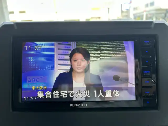 車両画像16