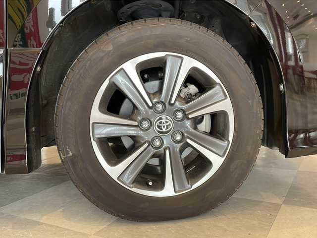 トヨタ ヴォクシー ZS 煌Ⅱ 福井県 2019(平31)年 6.9万km ブラック ALPINE7インチナビ/フルセグTV/バックモニター/ALPINEフリップダウンモニター/トヨタセーフティーセンス/クルーズコントロール/コーナーセンサー/前後ドライブレコーダー/ETC/両側パワースライドドア/LEDヘッドライト/オートライト/オートハイビーム/MTモード付AT/純正16インチAW/プッシュスタート/スマートキー/純正フロアマット