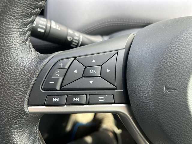 日産 セレナ e－パワー ハイウェイスター V 鹿児島県 2020(令2)年 5.3万km ダイヤモンドブラック /純正ナビ　MJ320D-W/（フルセグ、BT、CD、DVD、USB、AUX、ラジオ）//両側パワースライドドア//全方位カメラ//デジタルインナーミラー//プロパイロット//レーダークルーズコントロール//衝突被害軽減システム//レーンキープアシスト//横滑り防止装置//ABS//ビルトインETC//LEDヘッドライト//オートライト//スマートキー//プッシュスタート//電動パーキング//オートブレーキホールド