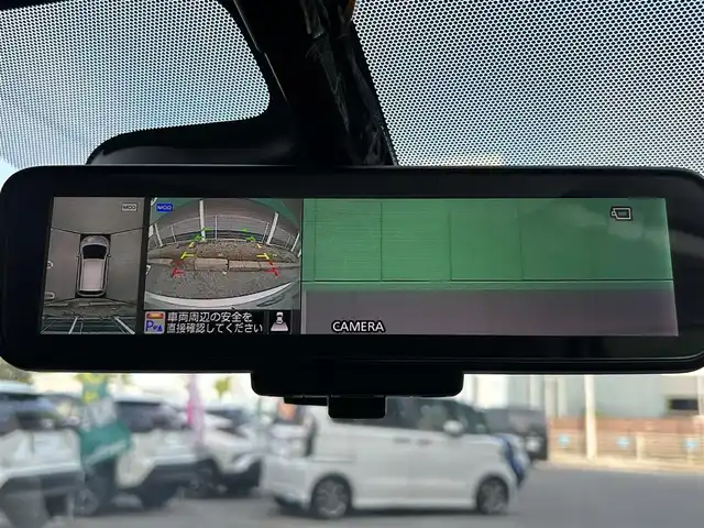 日産 ノート X 千葉県 2017(平29)年 6.6万km ブリリアントホワイトパール 純正オーディオ/ (AM/FM/CD/AUX)/インテリジェントエマージェンシーブレーキ/レーンキープアシスト/インテリジェントルームミラー/前後コーナーセンサー/プッシュエンジンスタート/スマートキー/アイドリングストップ/オートライト/ヘッドライトレベライザー/ウィンカー付き電動格納ミラー/ドアバイザー/純正フロアマット