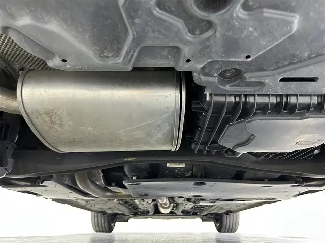 プジョー ５００８ GT ブルーHDi 佐賀県 2019(令1)年 7.7万km アマゾナイトグレー 純正9.2インチディプレイオーディオ/ＡＭ/ＦＭ/Bluetooth/サンルーフ/バック・フロントカメラ/クルーズコントロール(追従あり)/前後ドライブレコーダー/衝突被害軽減システム/ブラインドスポットモニター/レーンアシスト/パワーバックドア/パワーシート/シートメモリ/シートヒーター/ダウンヒルアシストコントロール/ルーフレール/ETC/LEDヘッドライト/フォグランプ/オートエアコン/盗難防止装置/横滑り防止装置/車線逸脱警報/オートライト/オートマチックハイビーム/スマートキー/スペアキー有/プッシュスタート/純正フロアマット/純正18インチアルミホイール	/パドルシフト/電子パーキング/ステアリングスイッチ/電動格納ミラー/コーナーセンサー