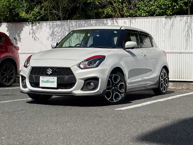 スズキ スイフト スポーツ 茨城県 2024(令6)年 1.8万km ピュアホワイトP ワンオーナー　/衝突軽減システム　/レーダークルーズコントロール　/レーンアシスト　/コーナーセンサー　/純正ナビ　/BLUETOOTH/CD/DVD/SD/フルセグＴＶ　/ビルトインＥＴＣ２．０/純正ドラレコ　/全周囲カメラ/純正17インチAW/保証書/取扱説明書/スペアキー１本