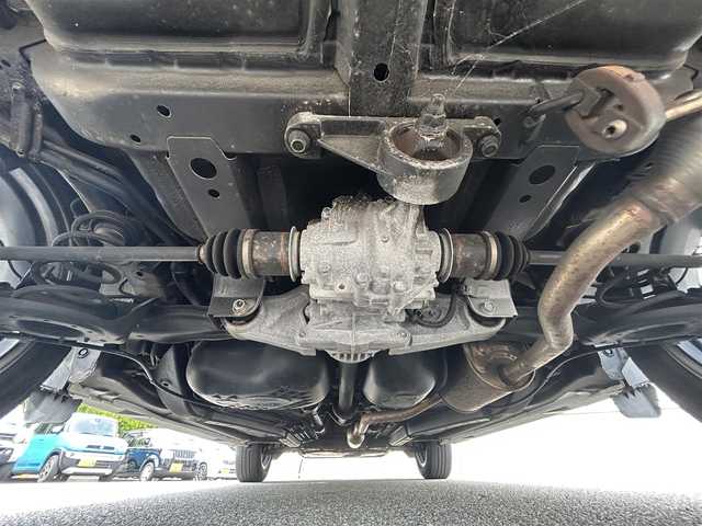 ダイハツ ロッキー G 山形県 2021(令3)年 4万km シャイニングホワイトパール 4WD/ワンオーナー/純正9インチナビ/BT／CD／DVD／SD／USB／HDMI／フルセグ/ETC/全方位カメラ/レーダークルーズコントロール/衝突軽減ブレーキ/横滑り防止/前席シートヒーター/LEDヘッドライト/フォグライト/プッシュスタート/スマートキー/純正17インチAW/社外アルミスタッドレス積込/純正フロアマット/取扱説明書、保証書