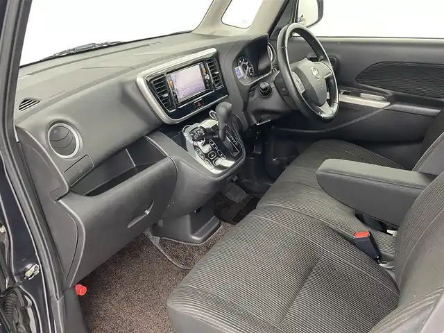 日産 デイズ ルークス ハイウェイスターターボ 埼玉県 2015(平27)年 4.9万km プレミアムパープルP 純正ナビ　MP314D-W/(Bluetooth/USB/CD/DVD/HDMI/AUX/ipod/AM/FM)/地デジフルセグ/全方位カメラ/ETC/衝突軽減ブレーキ/ステアリングリモコン/ウィンカーミラー/フロントフォグランプ/両側パワースライドドア/プッシュスタート/純正フロアマット/純正ドアバイザー/純正15インチアルミホイール