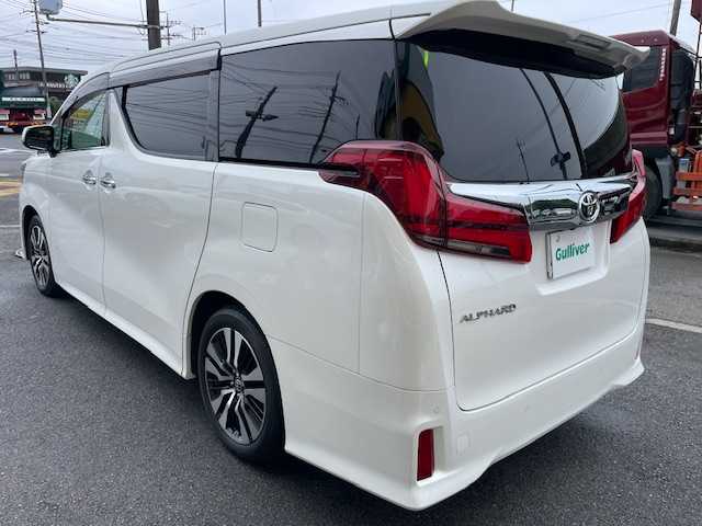 トヨタ アルファード S Cパッケージ 神奈川県 2020(令2)年 2.8万km ホワイトパールクリスタルシャイン ・純正ナビ（BT/USB/フルセグ）/・バックカメラ/・フリップダウンモニター/・サンルーフ/・クルーズコントロール/・シートヒーター/・エアシート/・純正１８インチAW/・両側電動スライドドア/・LEDヘッドライト/・衝突軽減システム/・レーンキープアシスト/・ブラインドスポット/・スマートキー/・スペアキー/・コーナーセンサー