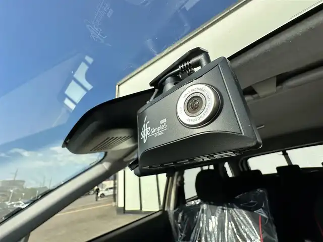 トヨタ ライズ G 大阪府 2020(令2)年 5.2万km ナチュラルベージュマイカM スマートアシスト　/純正ナビ　/フルセグＴＶ／Ｂｌｕｅｔｏｏｔｈ／/ＵＳＢ／アップルカープレイ　/バックカメラ　/ＭＴモード付ＡＴ　/追従型クルーズコントロール/ＢＳＭ　/ビルトインETC　/前後ドライブレコーダー　/純正フロアマット　