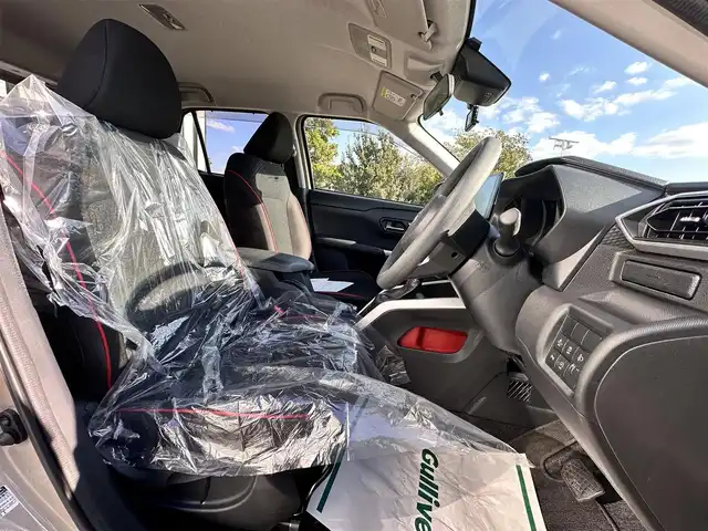 トヨタ ライズ G 大阪府 2020(令2)年 5.2万km ナチュラルベージュマイカM スマートアシスト　/純正ナビ　/フルセグＴＶ／Ｂｌｕｅｔｏｏｔｈ／/ＵＳＢ／アップルカープレイ　/バックカメラ　/ＭＴモード付ＡＴ　/追従型クルーズコントロール/ＢＳＭ　/ビルトインETC　/前後ドライブレコーダー　/純正フロアマット　