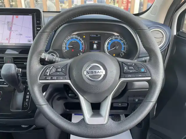 日産 デイズ HWS X プロパイロットED 鳥取県 2020(令2)年 10.6万km ホワイトパール (株)IDOMが運営する【じしゃロン鳥取店】の自社ローン専用車両になります。こちらは現金またはオートローンご利用時の価格です。自社ローンご希望の方は別途その旨お申付け下さい/純正9型ナビ（MM320D-L）/・フルセグTV/CD/DVD/BT/全方位カメラ/プロパイロット搭載/レーダークルーズコントロール/エマージェンシーブレーキ/LEDオートライト/純正フォグ/純正ドライブレコーダー/前後クリアランスソナー/ETC/スマートキー×2/プッシュスタート