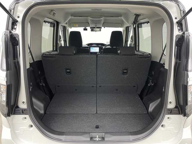 スズキ ソリオ バンディット HV MV 岡山県 2025(令7)年 0.3万km ピュアホワイトパール/ガンメタリック2トーン ワンオーナー　/純正9型ディスプレイオーディオ　/　「ナビ/BT/フルセグ/CD/DVD/Carplay」/全方位カメラ　/ブラインドスポットモニター/両側パワースライドドア/前席シートヒーター/レーダークルーズコントロール　/オートハイビーム/ＬＥＤヘッドライト　/ドライブレコーダー/衝突被害軽減システム/ヘッドアップディスプレイ/オートブレーキホールド/プッシュスタート/スマートキー×２/保証書/取扱説明書/ナビ取扱説明書