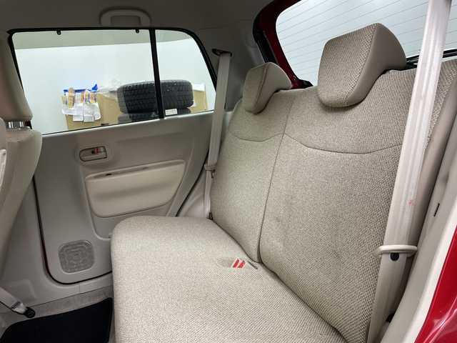 スズキ ラパン G 道央・札幌 2017(平29)年 3.6万km フェニックスレッドパール ・4WＤ/スズキ セーフティ サポート/・デュアルセンサーブレーキサポート/・車線逸脱警報機能・ふらつき警報機能: /・社外メモリナビ/・CD/DVD/SD/ワンセグTV/・バックカメラ/・ETC/・横滑り防止装置/・MTモード付AT/・シートヒーター/ベンチシート/・ヘッドライトレベライザー/・ドアバイザー/社外フロアマット/・プッシュスタート/スマートキー