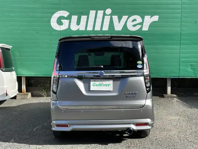 スズキ ソリオ バンディット HV MV 東京都 2021(令3)年 2.5万km プレミアムシルバーメタリック ワンオーナー/純正9インチメモリナビ/(フルセグ/DVD/CD/スマートフォン連携機能)/アラウンドビューモニター/セーフティーサポート/・アダプティブクルーズコントロール/・デュアルカメラブレーキサポート/・車線逸脱警報機能/・前後方誤発進抑制機能/・後退時ブレーキサポート/・リアパーキングセンサー/ヘッドアップディスプレイ/両側パワースライドドア/LEDライト/純正フロアマット/ロールサンシェード/前後ドライブレコーダー(DRV-MR450)/ETC/取扱説明書/保証書/スペアキー×1