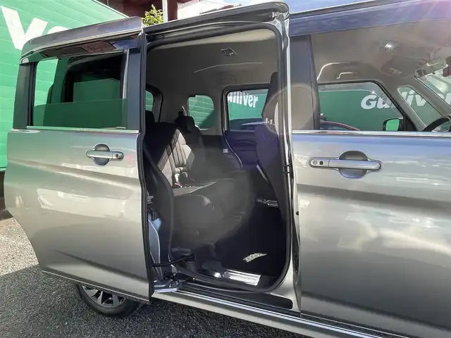 スズキ ソリオ バンディット HV MV 東京都 2021(令3)年 2.5万km プレミアムシルバーメタリック 外部検査実施済み/ワンオーナー/純正9インチメモリナビ/(フルセグ/DVD/CD/スマートフォン連携機能)/アラウンドビューモニター/セーフティーサポート/・アダプティブクルーズコントロール/・デュアルカメラブレーキサポート/・車線逸脱警報機能/・前後方誤発進抑制機能/・後退時ブレーキサポート/・リアパーキングセンサー/ヘッドアップディスプレイ/両側パワースライドドア/LEDライト/純正フロアマット/ロールサンシェード/前後ドライブレコーダー(DRV-MR450)/ETC/取扱説明書/保証書/スペアキー×1