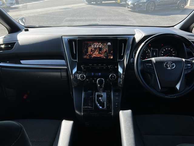 トヨタ アルファード S タイプゴールド 香川県 2021(令3)年 1.1万km 白 純正ナビ（フルセグTV/CD/DVD/BT)/バックカメラ/後後席モニター/両側パワースライドドア席モニター/3列シート/サンルーフ/電動リアゲート/パワーシート/コーナーセンサー/オートマチックハイビーム/ビルトインETC2.0