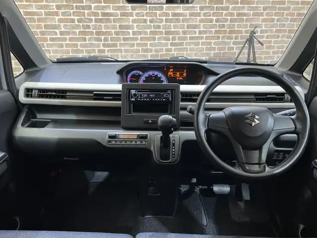 スズキ ワゴンＲ HYBRID FX 岩手県 2019(平31)年 2万km シルキーシルバーメタリック ４WD/セーフティパッケージ/デュアルセンサーブレーキサポート/車線逸脱警報/誤発進抑制機能/ハイビームアシスト/先行車発信お知らせ機能/横滑り防止装置/アイドリングストップ/ヘッドアップディスプレイ/前席シートヒーター/純正オプション１DINKENWOODオーディオ/ヘッドライトレベライザー/オートライト/助手席アンダーボックス/オートエアコン/１４インチスチールホイール/純正ホイールキャップ/純正フロアマット