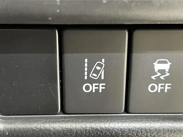 スズキ ワゴンＲ HYBRID FX 岩手県 2019(平31)年 2万km シルキーシルバーメタリック ４WD/セーフティパッケージ/デュアルセンサーブレーキサポート/車線逸脱警報/誤発進抑制機能/ハイビームアシスト/先行車発信お知らせ機能/横滑り防止装置/アイドリングストップ/ヘッドアップディスプレイ/前席シートヒーター/純正オプション１DINKENWOODオーディオ/ヘッドライトレベライザー/オートライト/助手席アンダーボックス/オートエアコン/１４インチスチールホイール/純正ホイールキャップ/純正フロアマット