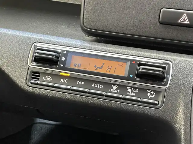 スズキ ワゴンＲ HYBRID FX 岩手県 2019(平31)年 2万km シルキーシルバーメタリック ４WD/セーフティパッケージ/デュアルセンサーブレーキサポート/車線逸脱警報/誤発進抑制機能/ハイビームアシスト/先行車発信お知らせ機能/横滑り防止装置/アイドリングストップ/ヘッドアップディスプレイ/前席シートヒーター/純正オプション１DINKENWOODオーディオ/ヘッドライトレベライザー/オートライト/助手席アンダーボックス/オートエアコン/１４インチスチールホイール/純正ホイールキャップ/純正フロアマット