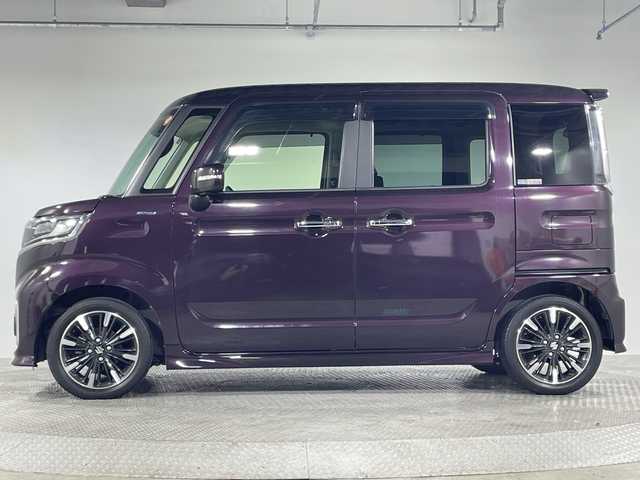 スズキ スペーシア 神奈川県 2021(令3)年 4.1万km ムーンライトバイオレットPM デュアルブレーキサポート/誤発進抑制機能(前後)/後退時ブレーキサポート/リアパーキングセンサー/車線逸脱警報機能/車線逸脱抑制機能/先行車発進お知らせ/標識認識機能/ヘッドアップディスプレイ/ふらつき警報/ハイビームアシスト/アダプティブクルーズコントロール/両側パワースライドドア/全方位モニター/純正８インチナビ(CN-RZ865)/CD/DVD/BT/DTV/USB/SD/ステアリングオーディオスイッチ/ハーフレザーシート/運転席シートヒーター/前後ドラレコ/純正15inアルミホイール/純正フロアマット/LEDヘッドライト/LEDフォグランプ/アイドリングストップ