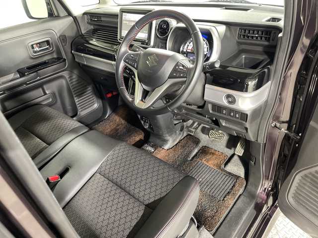 スズキ スペーシア 神奈川県 2021(令3)年 4.1万km ムーンライトバイオレットPM デュアルブレーキサポート/誤発進抑制機能(前後)/後退時ブレーキサポート/リアパーキングセンサー/車線逸脱警報機能/車線逸脱抑制機能/先行車発進お知らせ/標識認識機能/ヘッドアップディスプレイ/ふらつき警報/ハイビームアシスト/アダプティブクルーズコントロール/両側パワースライドドア/全方位モニター/純正８インチナビ(CN-RZ865)/CD/DVD/BT/DTV/USB/SD/ステアリングオーディオスイッチ/ハーフレザーシート/運転席シートヒーター/前後ドラレコ/純正15inアルミホイール/純正フロアマット/LEDヘッドライト/LEDフォグランプ/アイドリングストップ