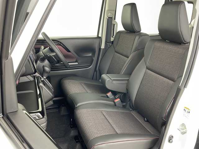 スズキ スペーシア カスタム HYBRID XS ターボ 道央・札幌 2024(令6)年 0.1万km未満 ピュアホワイトP ・4WD/・純正ディスプレイオーディオフルセグ&BT&AndroidAuto&AppleCarPlay/・両側パワースライドドア/・ヘッドアップディスプレイ/・デュアルセンサーブレーキサポート/・ふらつき警報/・車線逸脱抑制/・低車速支援/・クルーズコントロール/・標識認識機能/・全方位カメラ/・パドルシフト/・革巻きステアリング/・ステアリングスイッチ/・ステアリングヒーター/・ハーフレザーシート/・シートヒーター/・ミラーヒーター/・オートマチックハイビーム/・オートライト/・LEDヘッドライト/・LEDフォグ/・ヘッドライトレベライザー/・横滑り防止