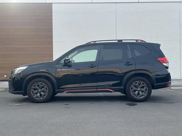 スバル フォレスター X－ブレイク 秋田県 2019(令1)年 9.3万km クリスタルブラックシリカ 純正ナビ/衝突軽減システム/LEDヘッドライト/４WD/フルセグ/バックカメラ/スマートキー/前席パワーシート/メモリー付パワーシート/全席シートヒーター/アイドリングストップ/コーナーセンサー/プッシュスタート/レーンキープアシスト/クルーズコントロール/パドルシフト/ヒルアシストコントロール/ブラインドスポットモニター/ルーフレール/ステアリングスイッチ/ステアリングヒーター/ドライブレコーダー/純正フロアマット/純正ドアバイザー/オートライト/オートエアコン/パワーステアリング/パワーウィンドウ/レベライザー/電動格納ウィンカーミラー/横滑り防止/盗難防止装置/保証書/取扱説明書/記録簿
