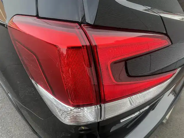 スバル フォレスター X－ブレイク 秋田県 2019(令1)年 9.3万km クリスタルブラックシリカ 純正ナビ/衝突軽減システム/LEDヘッドライト/４WD/フルセグ/バックカメラ/スマートキー/前席パワーシート/メモリー付パワーシート/全席シートヒーター/アイドリングストップ/コーナーセンサー/プッシュスタート/レーンキープアシスト/クルーズコントロール/パドルシフト/ヒルアシストコントロール/ブラインドスポットモニター/ルーフレール/ステアリングスイッチ/ステアリングヒーター/ドライブレコーダー/純正フロアマット/純正ドアバイザー/オートライト/オートエアコン/パワーステアリング/パワーウィンドウ/レベライザー/電動格納ウィンカーミラー/横滑り防止/盗難防止装置/保証書/取扱説明書/記録簿