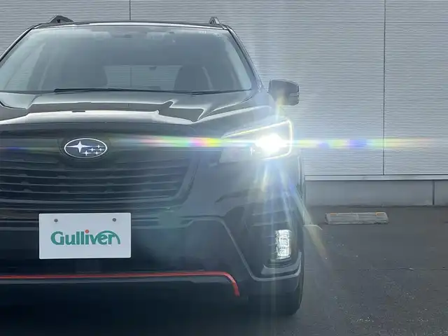 スバル フォレスター X－ブレイク 秋田県 2019(令1)年 9.3万km クリスタルブラックシリカ 純正ナビ/衝突軽減システム/LEDヘッドライト/４WD/フルセグ/バックカメラ/スマートキー/前席パワーシート/メモリー付パワーシート/全席シートヒーター/アイドリングストップ/コーナーセンサー/プッシュスタート/レーンキープアシスト/クルーズコントロール/パドルシフト/ヒルアシストコントロール/ブラインドスポットモニター/ルーフレール/ステアリングスイッチ/ステアリングヒーター/ドライブレコーダー/純正フロアマット/純正ドアバイザー/オートライト/オートエアコン/パワーステアリング/パワーウィンドウ/レベライザー/電動格納ウィンカーミラー/横滑り防止/盗難防止装置/保証書/取扱説明書/記録簿
