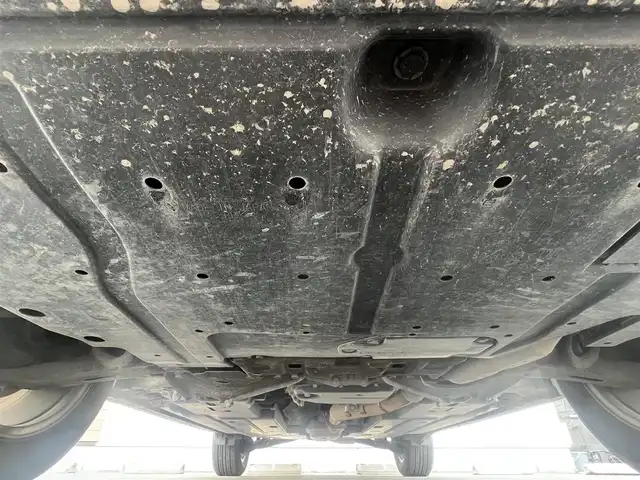 スバル フォレスター X－ブレイク 秋田県 2019(令1)年 9.3万km クリスタルブラックシリカ 純正ナビ/衝突軽減システム/LEDヘッドライト/４WD/フルセグ/バックカメラ/スマートキー/前席パワーシート/メモリー付パワーシート/全席シートヒーター/アイドリングストップ/コーナーセンサー/プッシュスタート/レーンキープアシスト/クルーズコントロール/パドルシフト/ヒルアシストコントロール/ブラインドスポットモニター/ルーフレール/ステアリングスイッチ/ステアリングヒーター/ドライブレコーダー/純正フロアマット/純正ドアバイザー/オートライト/オートエアコン/パワーステアリング/パワーウィンドウ/レベライザー/電動格納ウィンカーミラー/横滑り防止/盗難防止装置/保証書/取扱説明書/記録簿