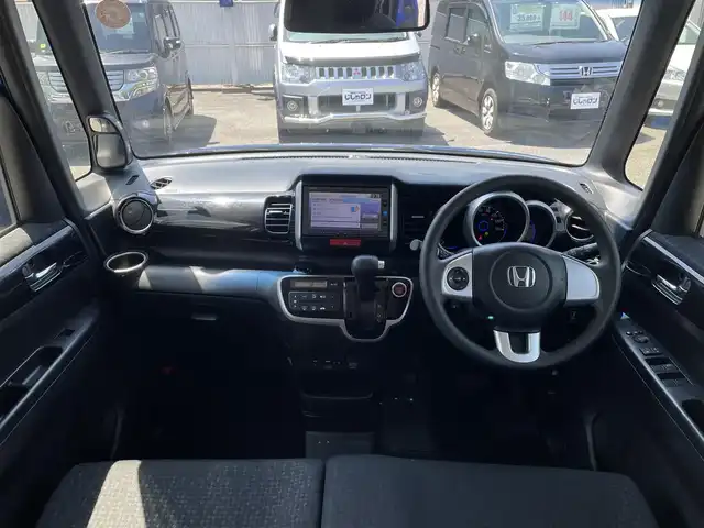 ホンダ Ｎ ＢＯＸ カスタム G Lパッケージ 山形県 2016(平28)年 9.9万km ブリリアントスポーティブルーメタリック2トーン (株)IDOMが運営する【じしゃロン山形店】の自社ローン専用車両になります。/こちらは現金またはオートローンご利用時の価格です。/自社ローンご希望の方は別途その旨お申付け下さい。/純正メモリナビ/バックカメラ/全方位ドライブレコーダー/片側パワースライドドア/ワンセグTV/プッシュスタート/スマートキー/ETC/フルオートエアコン/純正フロアマット/ベンチシート/純正14インチアルミホイール/横滑り防止装置/オートライト/純正キセノンヘッドライト/電動格納式ドアミラー/ドアバイザー