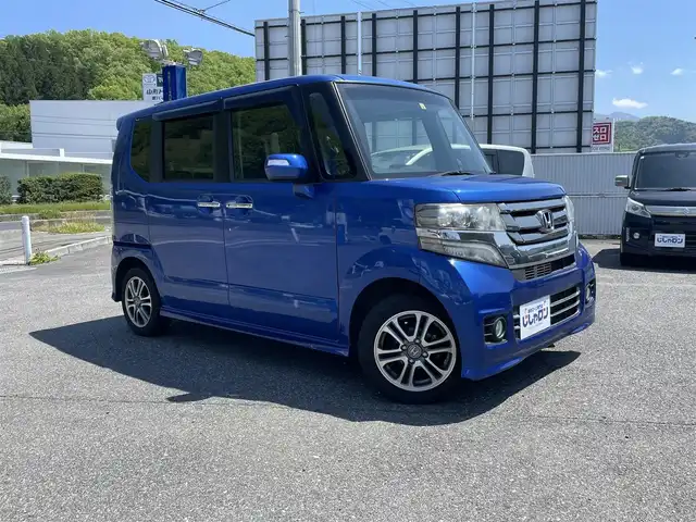 ホンダ Ｎ ＢＯＸ カスタム G Lパッケージ 山形県 2016(平28)年 9.9万km ブリリアントスポーティブルーメタリック2トーン (株)IDOMが運営する【じしゃロン山形店】の自社ローン専用車両になります。/こちらは現金またはオートローンご利用時の価格です。/自社ローンご希望の方は別途その旨お申付け下さい。/純正メモリナビ/バックカメラ/全方位ドライブレコーダー/片側パワースライドドア/ワンセグTV/プッシュスタート/スマートキー/ETC/フルオートエアコン/純正フロアマット/ベンチシート/純正14インチアルミホイール/横滑り防止装置/オートライト/純正キセノンヘッドライト/電動格納式ドアミラー/ドアバイザー