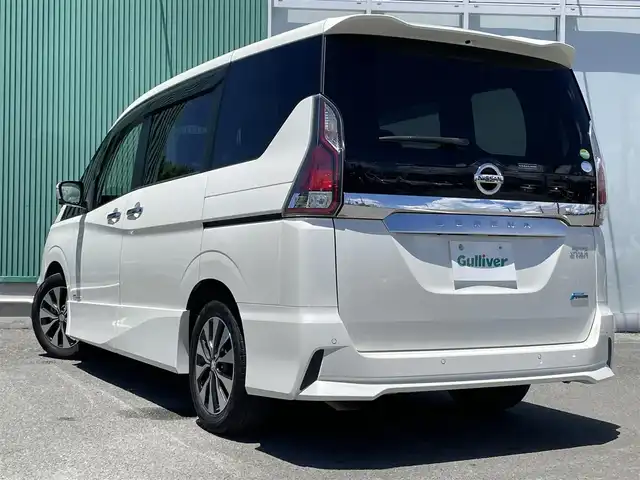 日産 セレナ ハイウェイスター Vセレクション 福岡県 2018(平30)年 7.9万km ブリリアントホワイトパール 360°セーフティアシスト/横滑り防止/バックカメラ/アラウンドビゥーモニター/ドラレコ/コーナーセンサー/SDナビ/フルセグTV/Bluetooth/SD/後席モニター/純正アルミホイール/純正フロアマット/ビルトインETC/ウォークスルー