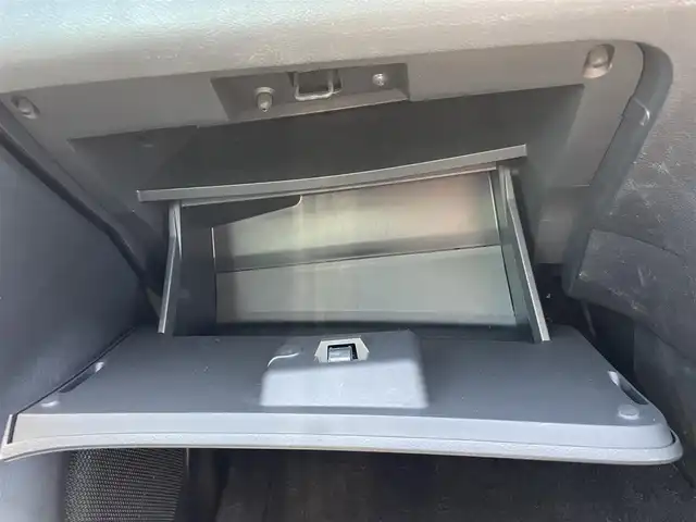 日産 セレナ ハイウェイスター Vセレクション 福岡県 2018(平30)年 7.9万km ブリリアントホワイトパール 360°セーフティアシスト/横滑り防止/バックカメラ/アラウンドビゥーモニター/ドラレコ/コーナーセンサー/SDナビ/フルセグTV/Bluetooth/SD/後席モニター/純正アルミホイール/純正フロアマット/ビルトインETC/ウォークスルー