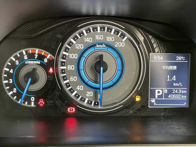 スズキ クロスビー HYBRID MZ 長野県 2018(平30)年 4.1万km ピュアホワイトP 4WD/純正ナビ/ドライブレコーダー/シートヒーター/グリップコントロール/ステアリングスイッチ/パドルシフト/電格ミラー/LEDヘッドライト/オートライト/プッシュスタート/純正フロアマット/アイドリングストップ/スマートキー