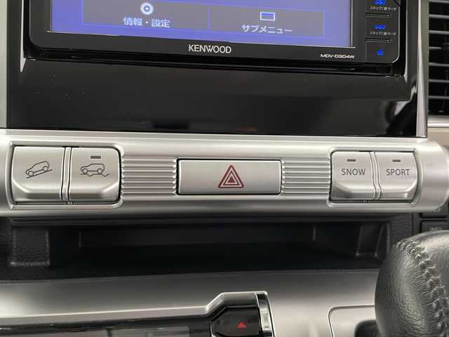 スズキ クロスビー HYBRID MZ 長野県 2018(平30)年 4.1万km ピュアホワイトP 4WD/純正ナビ/ドライブレコーダー/シートヒーター/グリップコントロール/ステアリングスイッチ/パドルシフト/電格ミラー/LEDヘッドライト/オートライト/プッシュスタート/純正フロアマット/アイドリングストップ/スマートキー