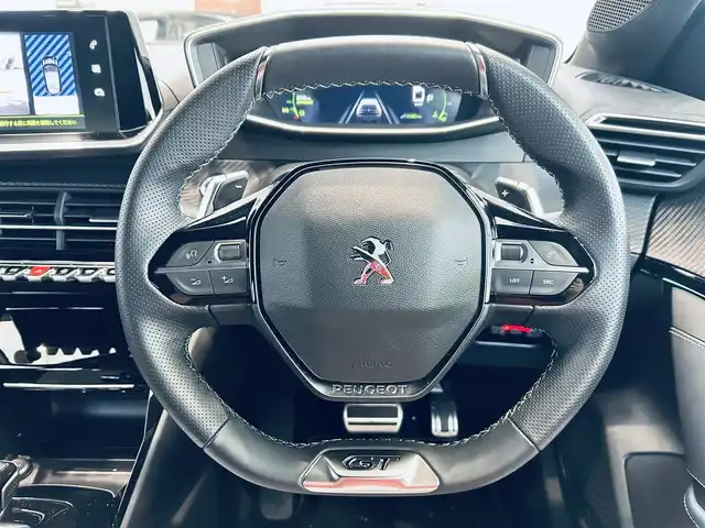 プジョー プジョー ２０８ GT 大阪府 2021(令3)年 0.4万km BLANC NACRE ハーフレザー/シートヒーター/ACC/純正ディスプレイオーディオ/applecarplay/バックカメラ/純正17インチAW/LEDヘッドライト/クリアランスソナー/ブラインドスポット/ワイヤレス充電