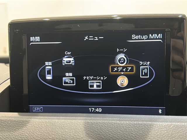 アウディ Ｑ３ 1．4 TFSI スポーツ 新潟県 2017(平29)年 4.9万km グレイシアホワイトメタリック MMIナビシステム/(CD/DVD/Bluetooth/TV)/ドライバーアシスト/・スピードオーバー警告/・パーキングエイド/・ドライバー疲労警告/アウディミュージックインターフェイス/エレクトロニックスタビリゼーションコントロール/アウディパーキングシステム/ドライブレコーダー/LEDヘッドライト/電動リアゲート/デラックスオートマチックエアコンディショナー
