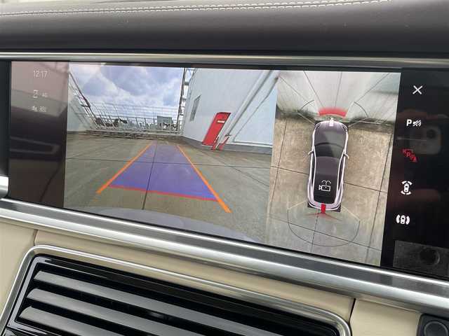 ポルシェ ポルシェ パナメーラ プラチナエディション 東京都 2022(令4)年 1.3万km グレー 外装色クレヨン/純正ナビ/ホワイトレザーシート/パノラマルーフ/360°カメラ/BOSEサウンド/ドライブレコーダー/パワーバックドア/Apple Car/Andoroido Auto
